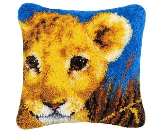 DIY Latch Hook Lion/Tiger Pillow Kits