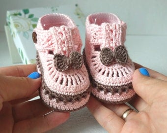 Crochet Baby Sandals Pattern - English/Italian, 0-12 Months
