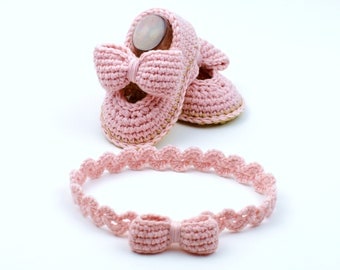 Easy Crochet Pattern for Baby Shoes & Headband