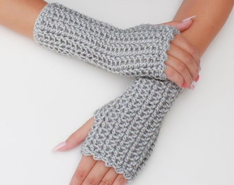 CAMILA Fingerless Crochet Gloves Pattern (S-M-L)