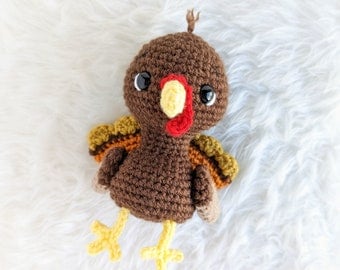 Mini Turkey Amigurumi Crochet Pattern - Thanksgiving Decor