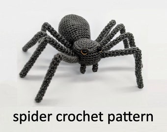 Oscar Spider Crochet Pattern - Halloween Décor
