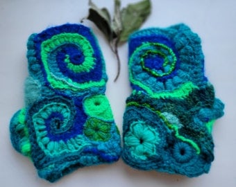 Blue Teal Freeform Crochet Fingerless Gloves Pattern