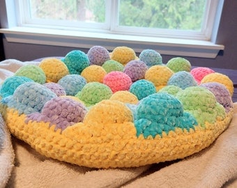 Bright, Colorful Bubblegum Cat Bed Crochet Pattern