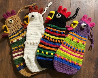 Charming DIY Chicken Bag-Holder Crochet Pattern