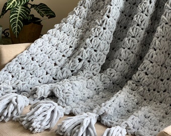 Easy Brumble Chunky Crochet Blanket Pattern
