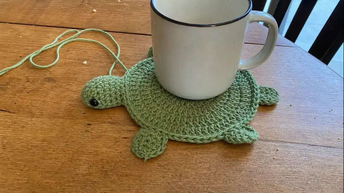30 Turtle Coaster Crochet Patterns for Cute, Giftable Table Decor, handmade crochet project