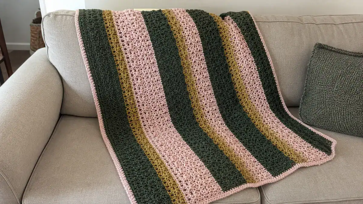 11 Bernat Home Bundle Crochet Patterns: Cozy Creations for Every Room, handmade crochet project