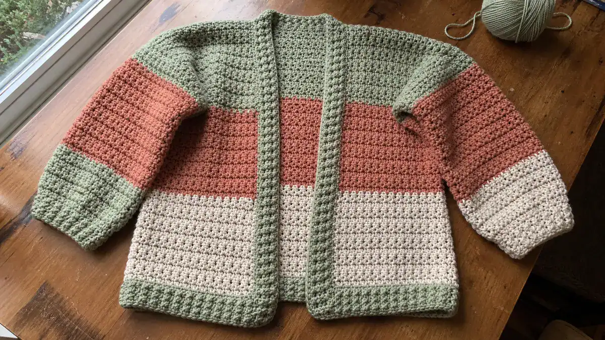 30 Chunky Cardigan Crochet Patterns to Cozy Up Your Wardrobe, handmade crochet project
