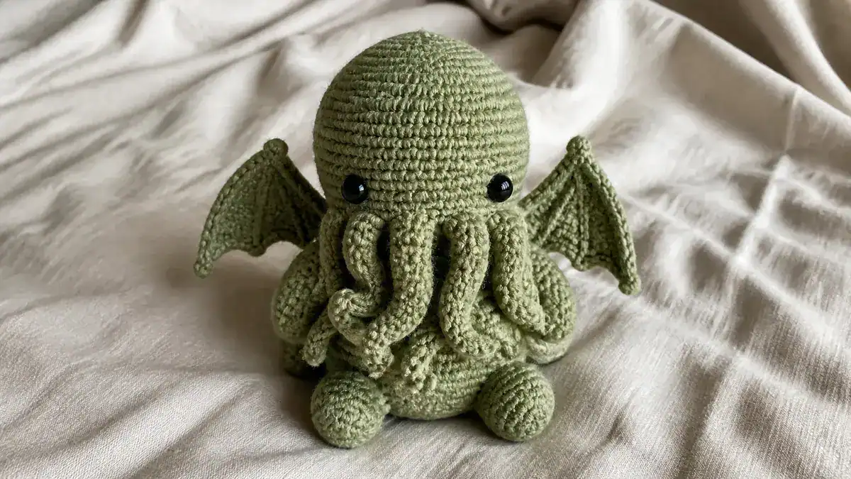 30 Cthulhu Crochet Patterns for Lovecraftian Amigurumi, Plushies, and Gifts, handmade crochet project