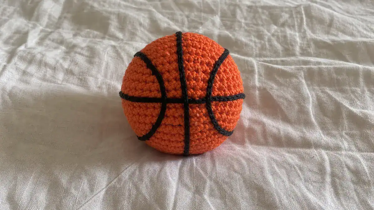 30 Basketball Crochet Patterns for Fans, Gifts, and Game-Day Decor, handmade crochet project