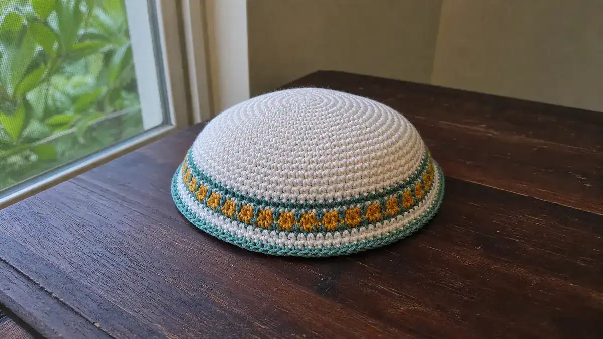 26 Crochet Kippah Patterns for Everyday Wear, Gifts, and Judaica-Inspired Style, handmade crochet project