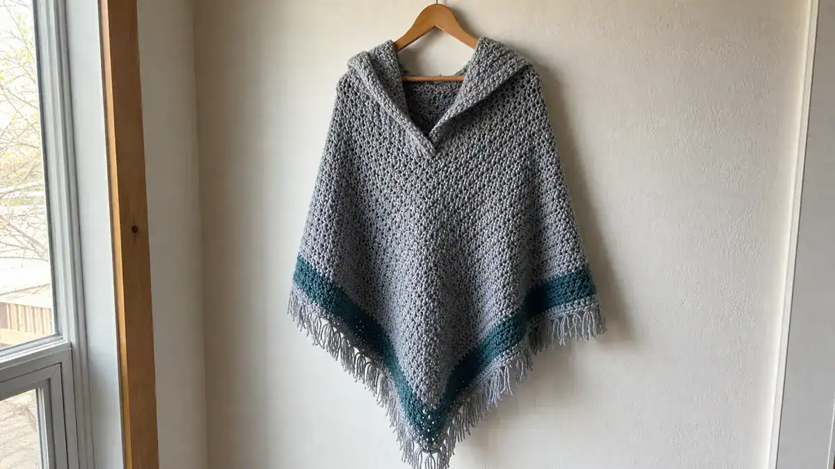 27 Hooded Poncho Crochet Patterns: Fashionable DIY Projects for Beginners to Pros, handmade crochet project