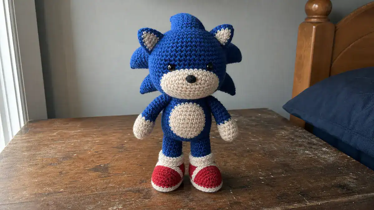 30 Sonic the Hedgehog Crochet Patterns for Gamers, Gifts, and Cozy Decor, handmade crochet project