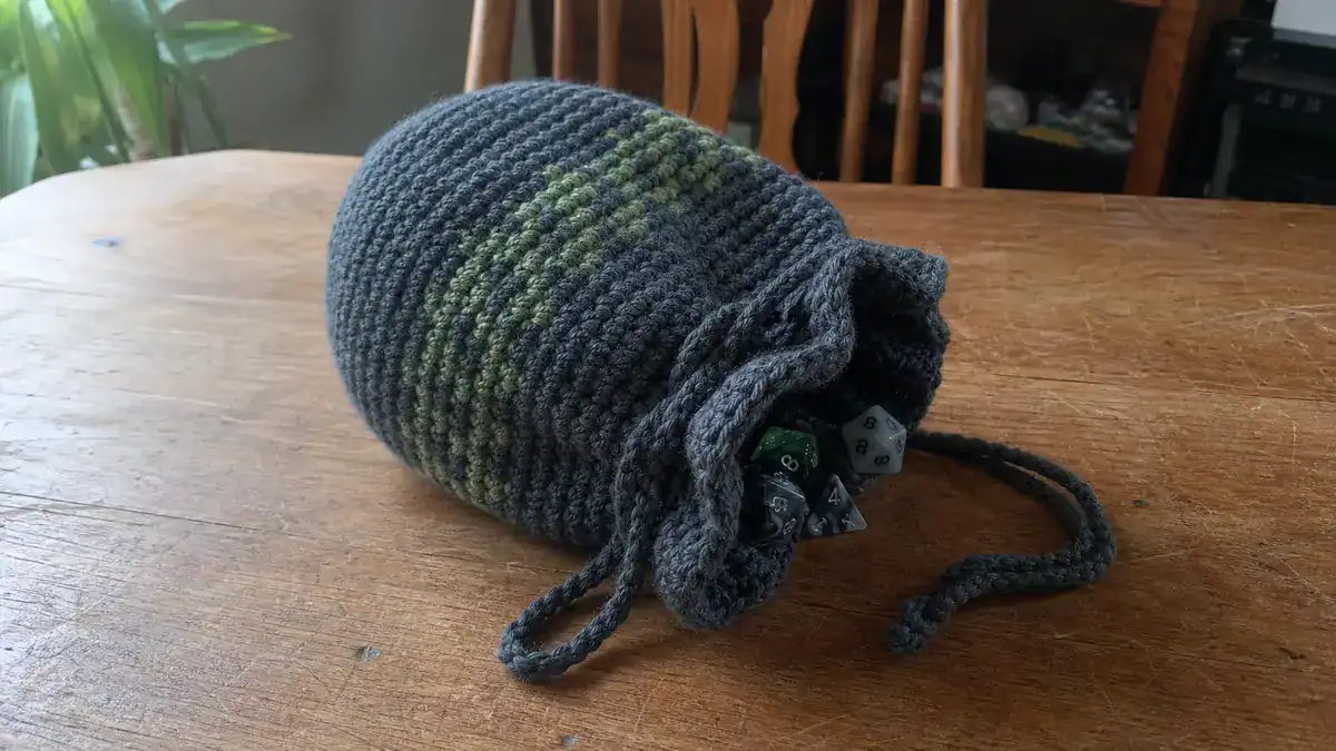 32 Dice Bag Crochet Patterns: Create Unique, Fun Gifts for Gamers!, handmade crochet project