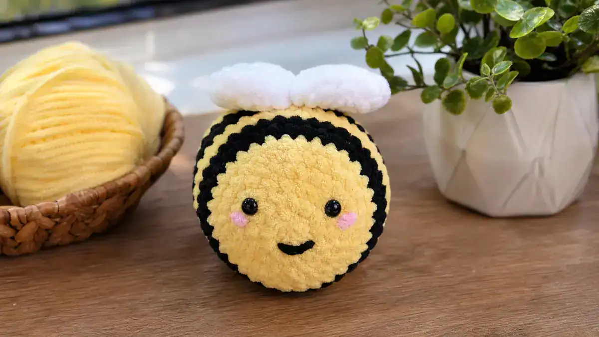 How To Crochet a Bee: A Beginner-Friendly Tutorial, handmade crochet project