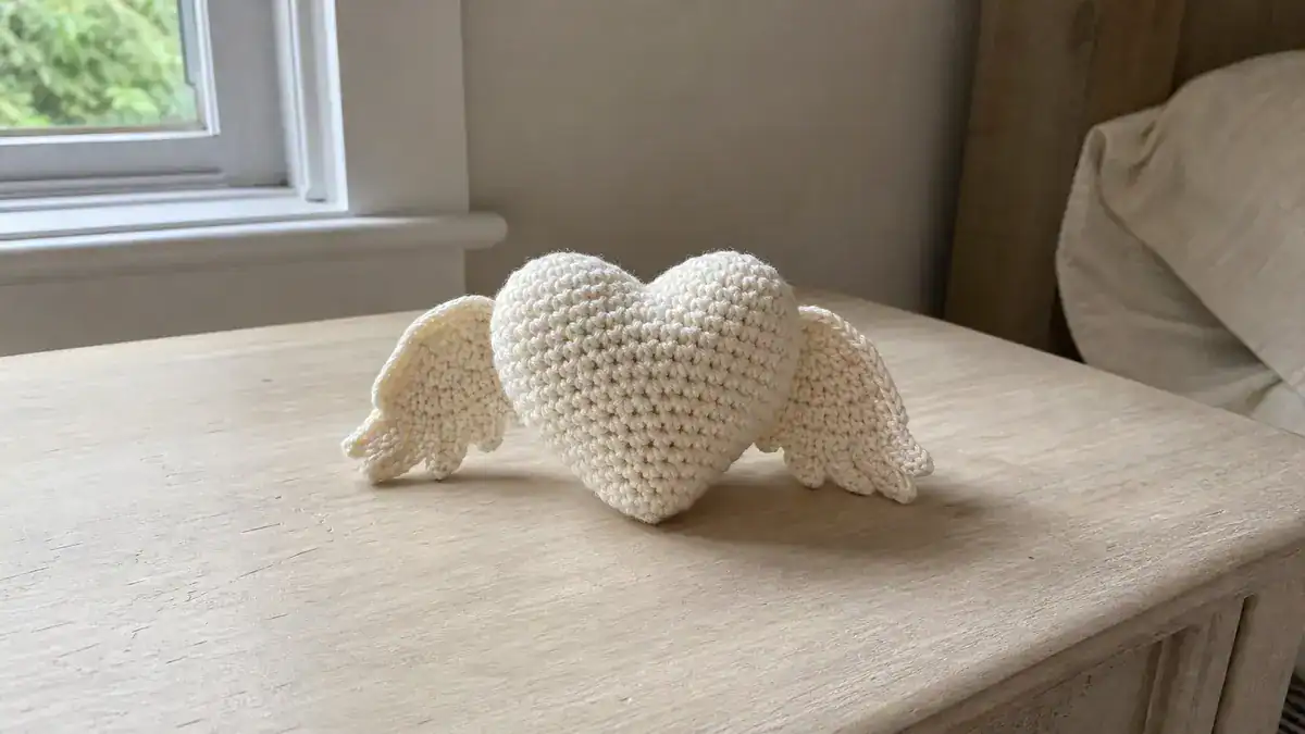 10 Crochet Bereavement Patterns – Tasteful and Heartfelt, handmade crochet project