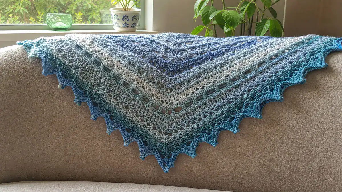 10 Gorgeous Crochet Shawls for Inspiration, handmade crochet project