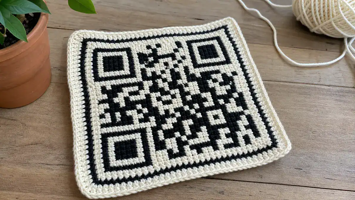4 Fascinating Examples of Crochet QR Codes to Inspire You, handmade crochet project
