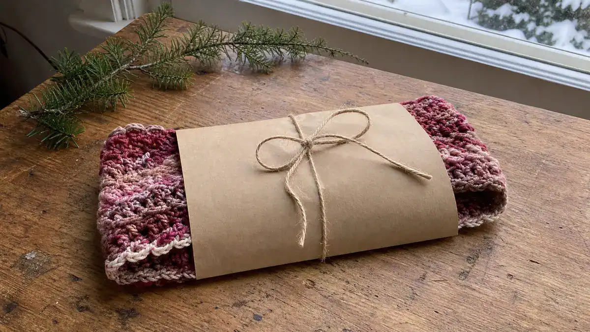 19 Free Crochet Patterns for Holiday Gifts – Adorable Ideas!, handmade crochet project