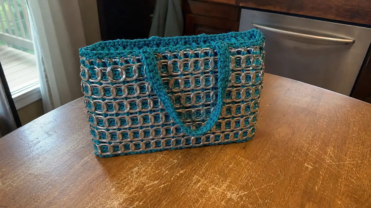Upcyled! Aluminum Can Pop Tab Crochet Purses from Escama Studios, handmade crochet project