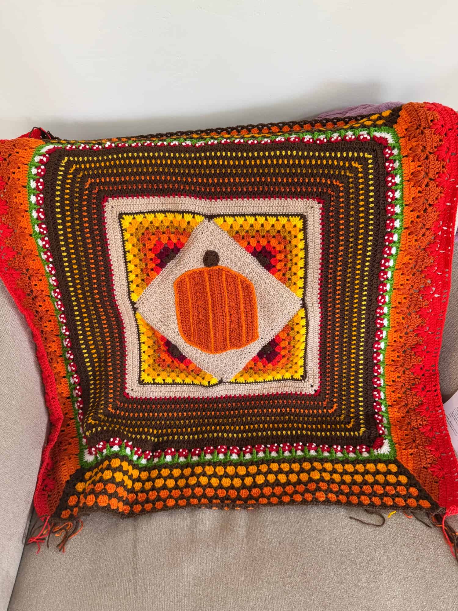 how i actually learned to crochet 1