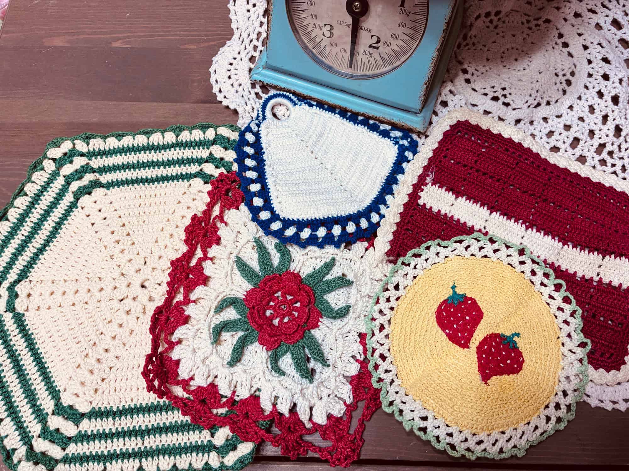 Crocheted Pickles Baffle Me but Chaos Blankets Won Me Over 4 crocheted pickles baffle me but chaos blankets won me over 4